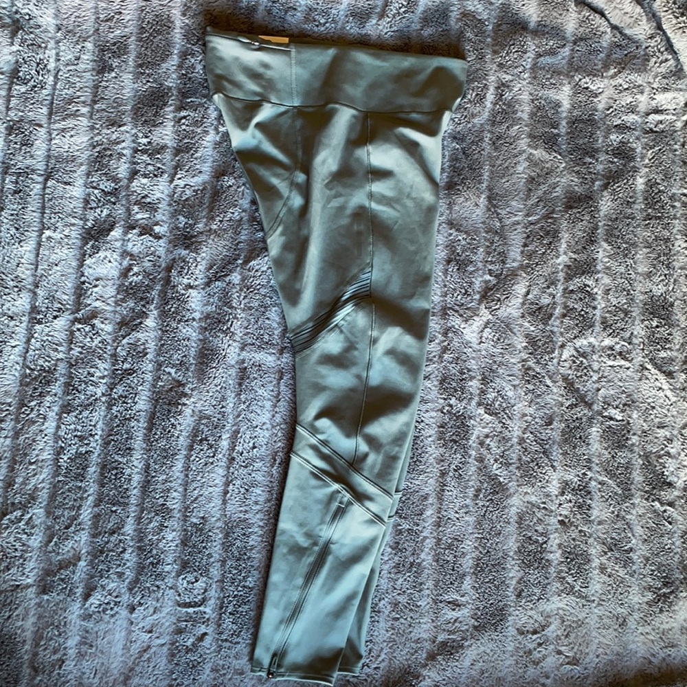 Adidas olive running leggings